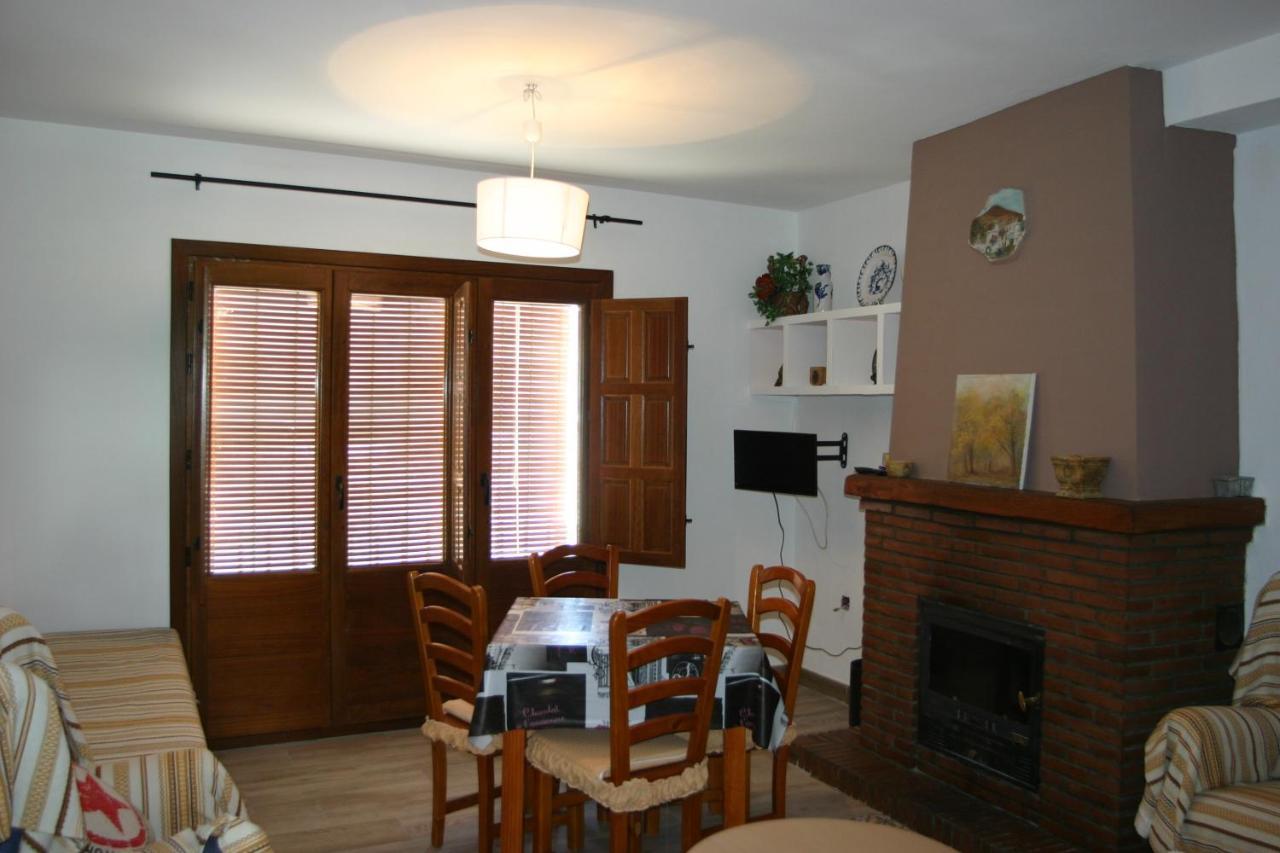 Apartamentos Y Casas Rurales Las Terrazas De La Alpujarra Bubión Zewnętrze zdjęcie